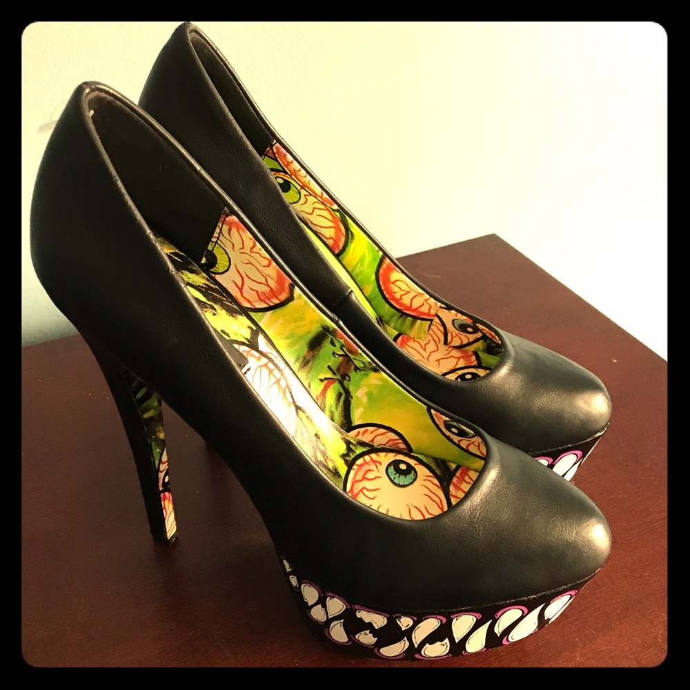 Iron fist size 8 Timmy chew super sexy hi heels